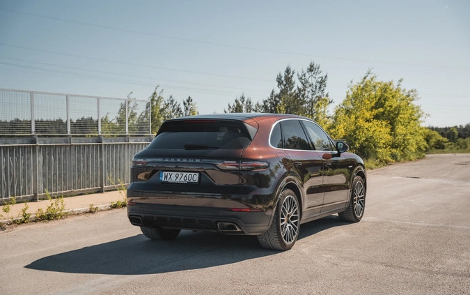 Porsche Cayenne cena 395000 przebieg: 43000, rok produkcji 2021 z Warszawa małe 301